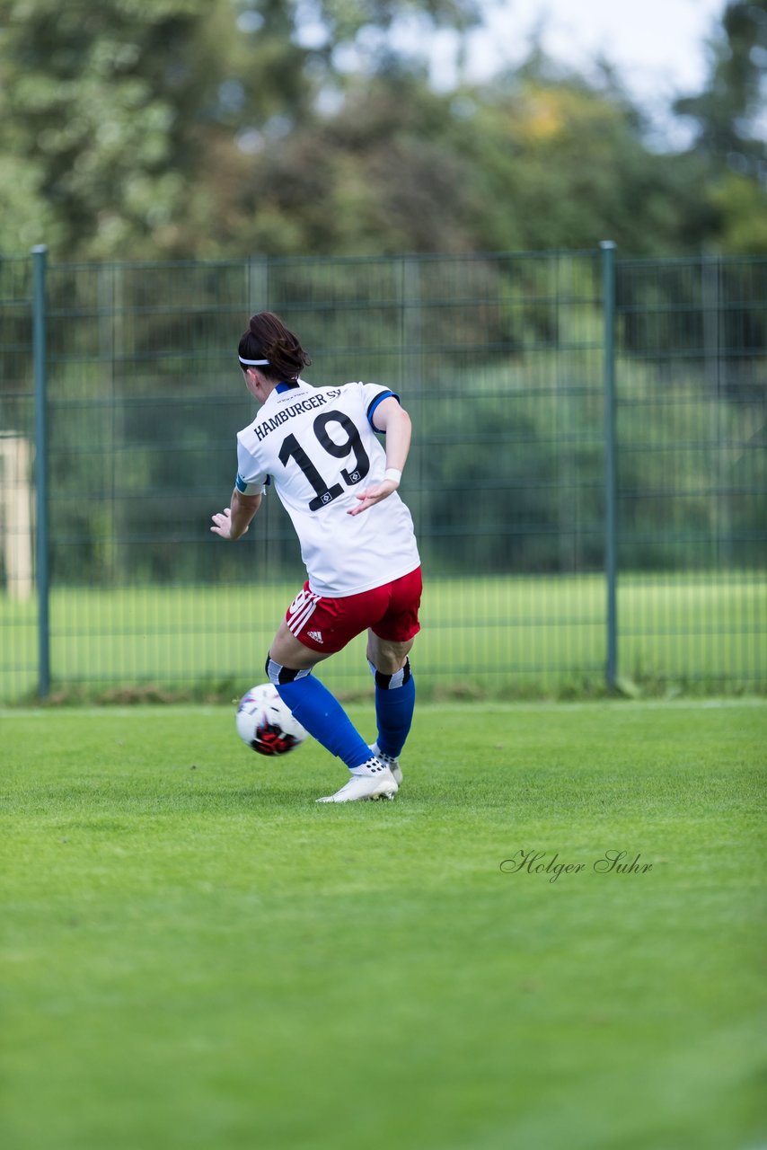 Bild 199 - wBJ Hamburger SV - Holstein Kiel : Ergebnis: 2:0